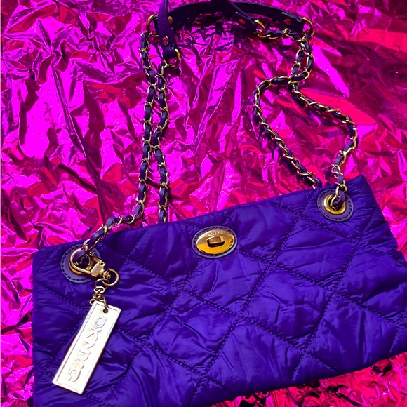 DKNYC  purple adjustable hand bag - Picture 4 of 5